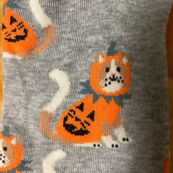 Old Navy Halloween ankle socks 4 pairs - Picture 3 of 5